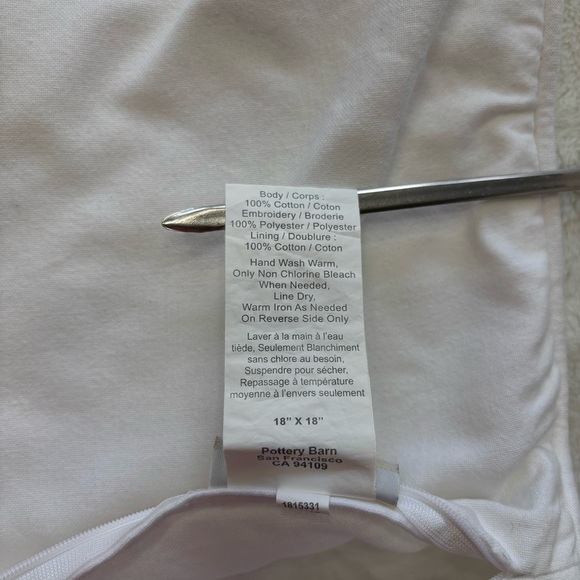 Pottery Barn Cream White Embroidered Shell Pattern Throw Pillows & Inserts Pair - Picture 8 of 12